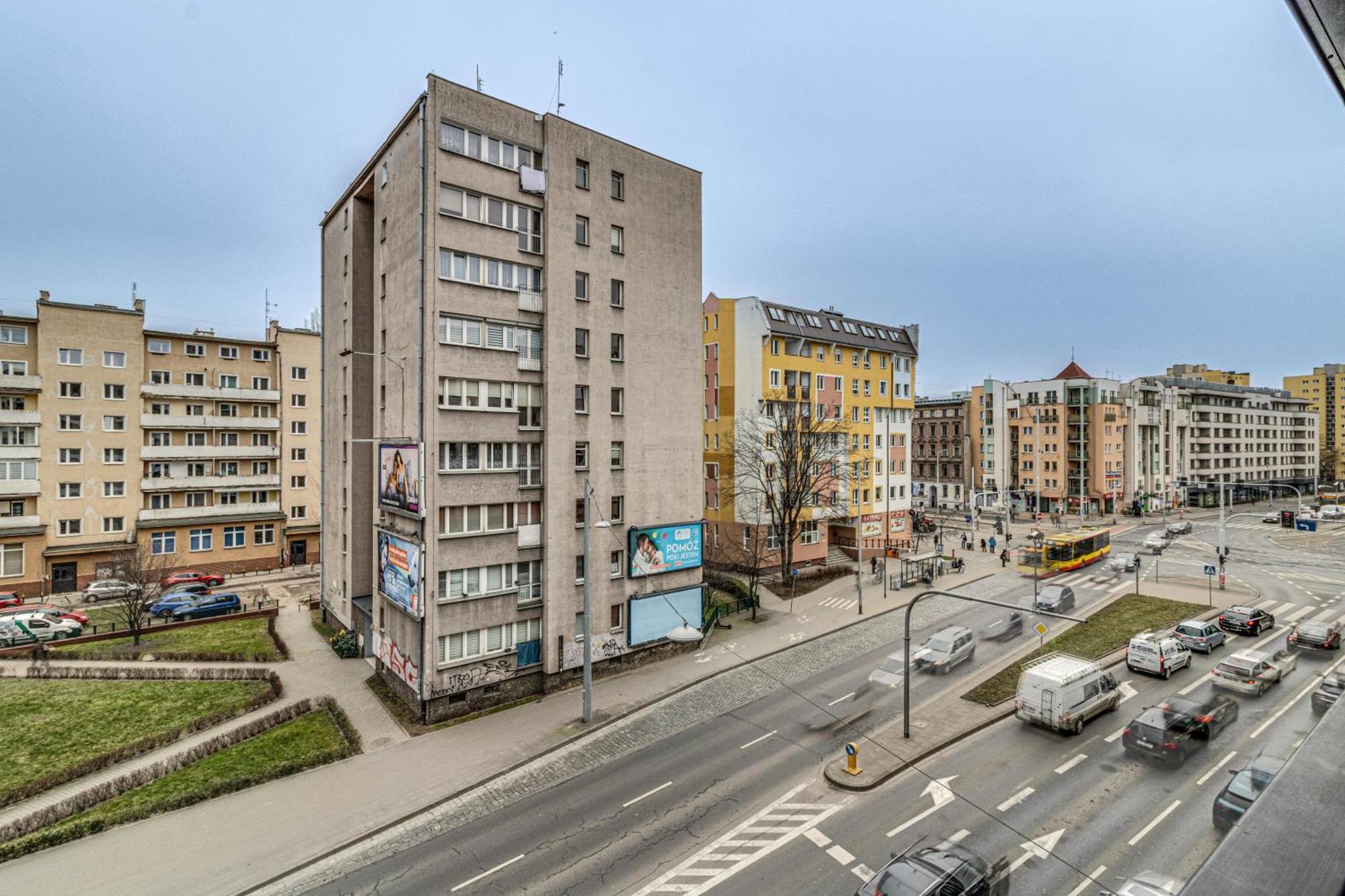 Rentplanet - Apartament Wyszynskiego Wrocław Kültér fotó